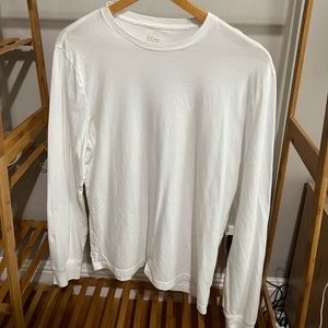 JCREW LONG SLEEVE BROKEN IN T SHIRT SIZE SMALL WHITE BASICS